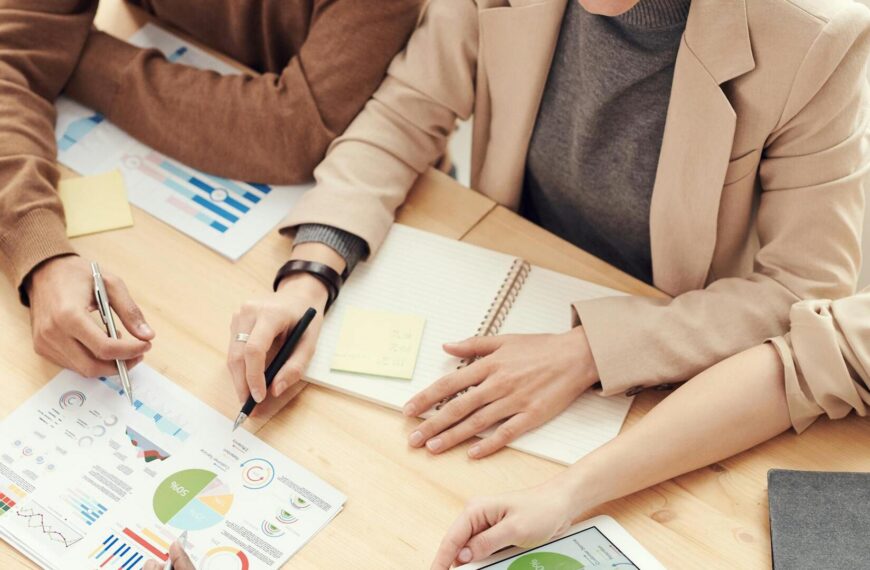 AI Standup Tools: Cut Meeting Time by 60% in 2026
